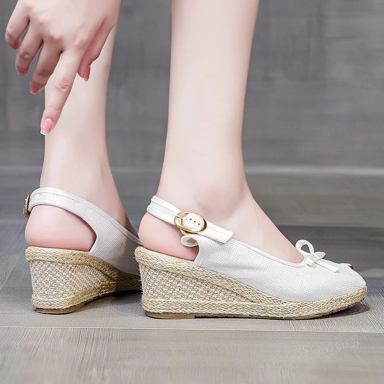 Beach Sandals for Women Slip on Comfy Slippers for Teen Girls Roman Pluse Size Summer Mules Shoes