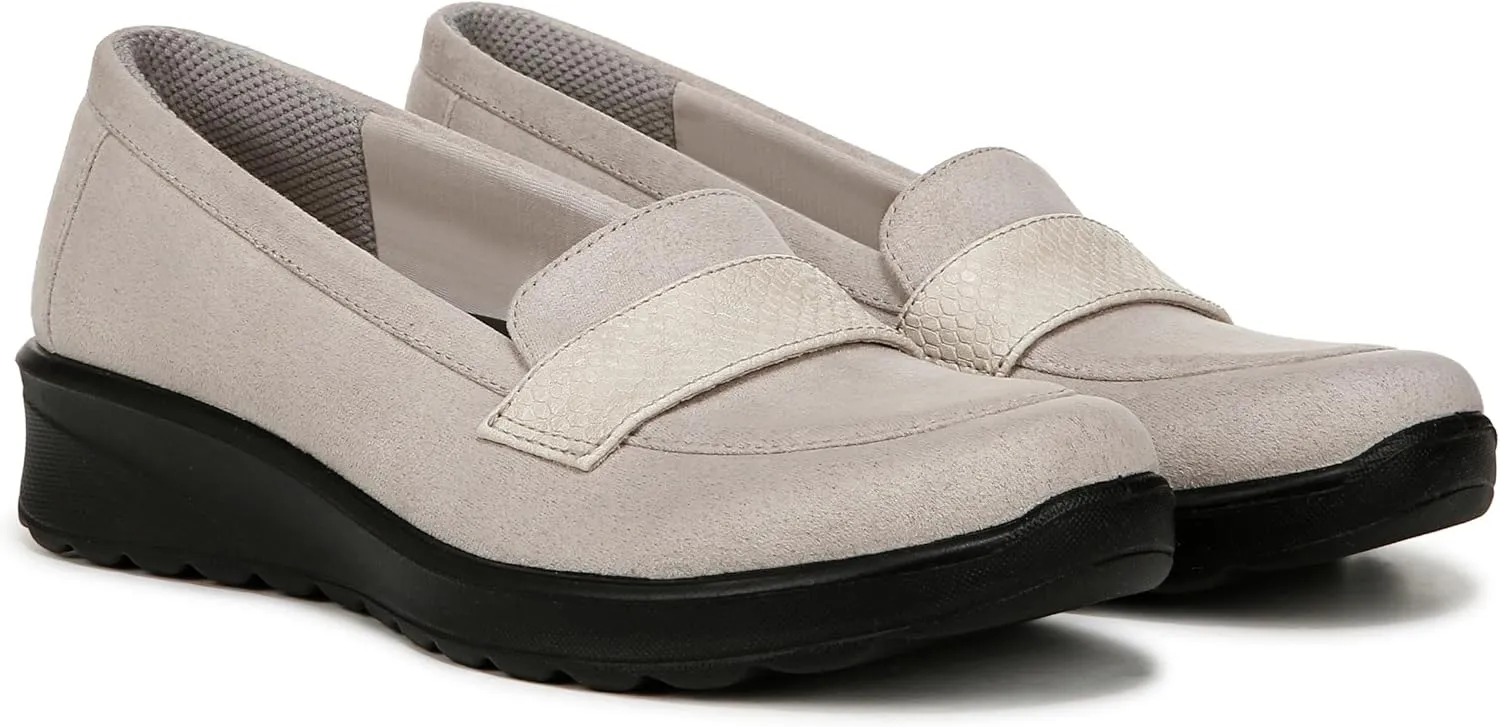 BZees Women's Gamma 2 Loafer