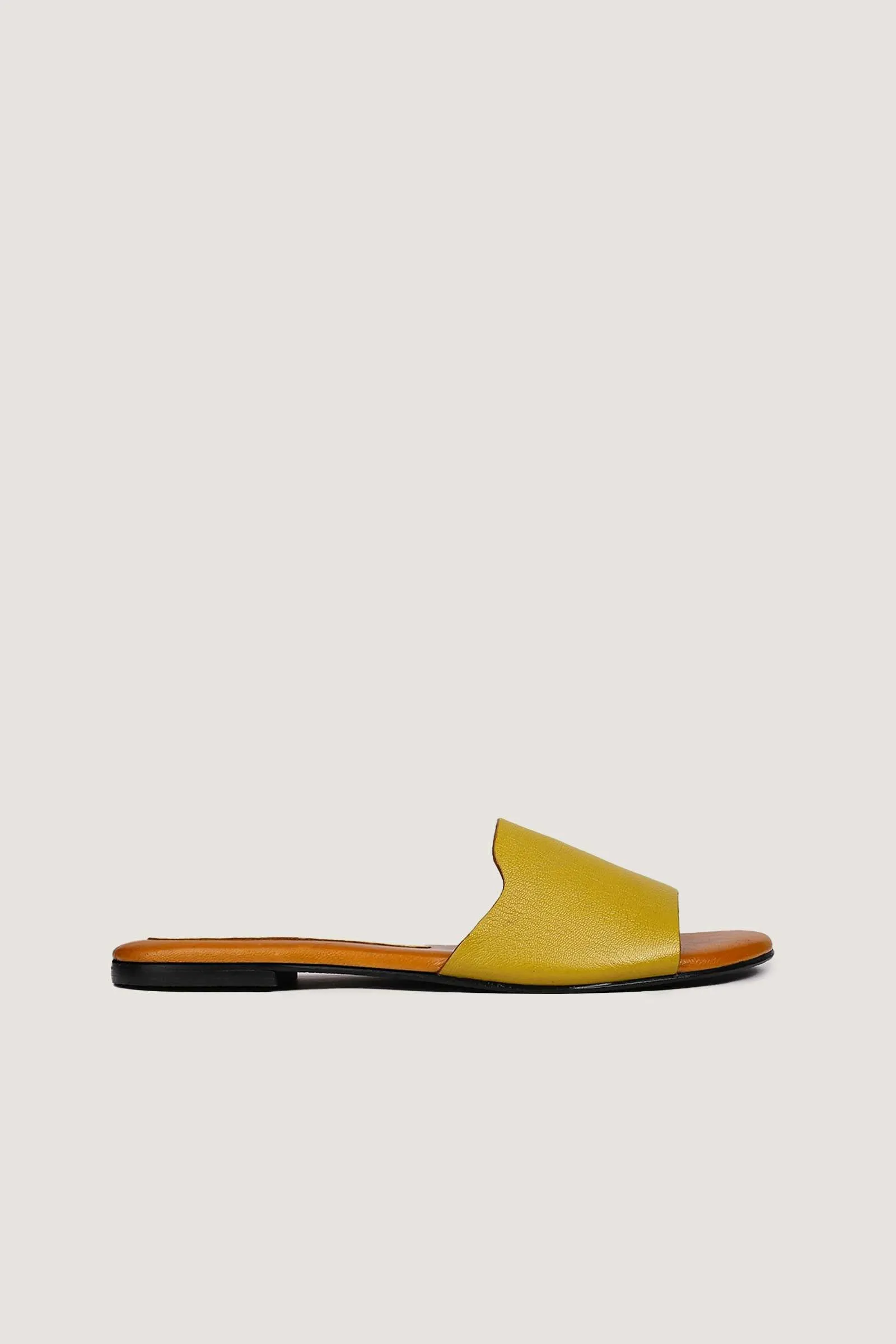 Caprice Slipper