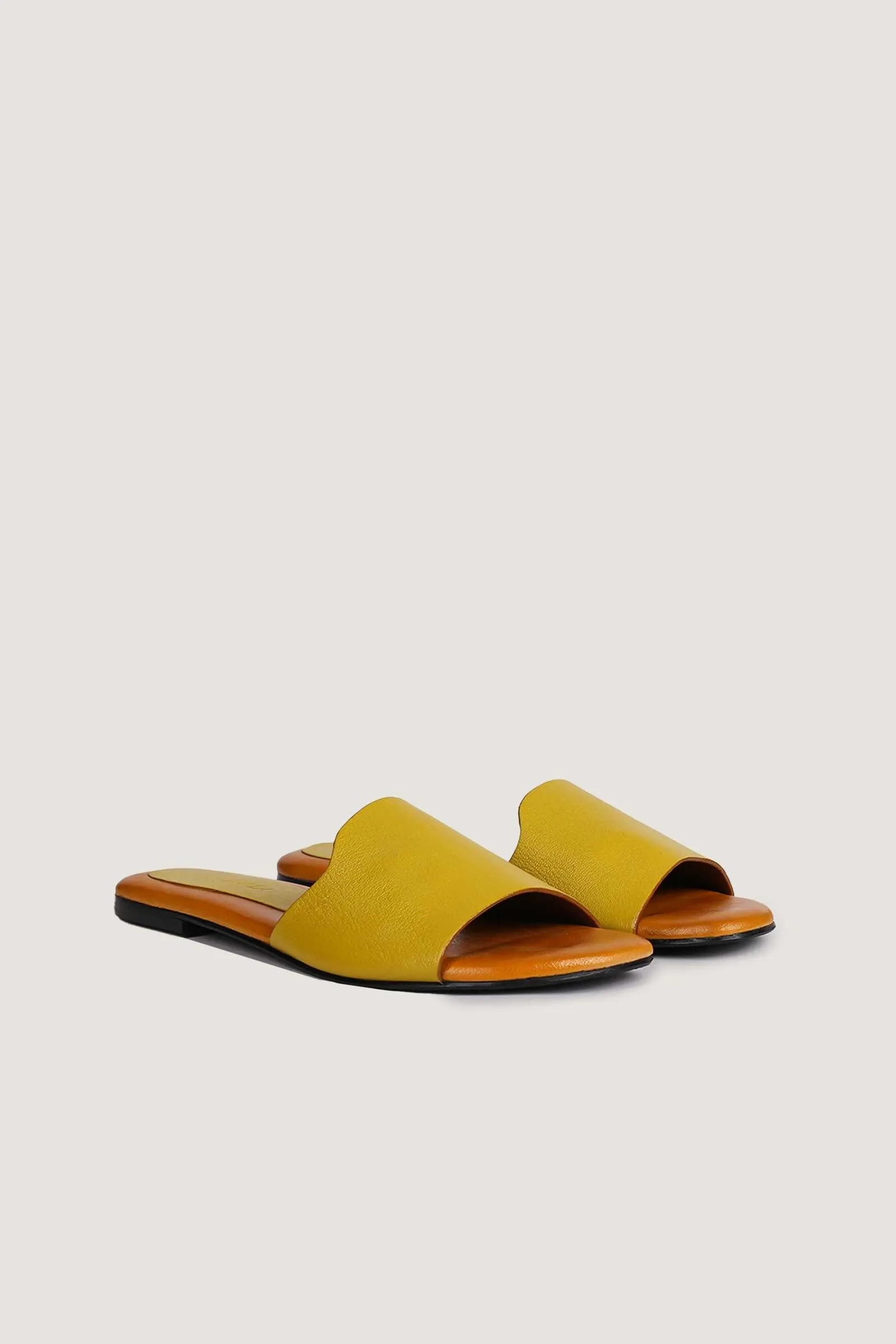 Caprice Slipper