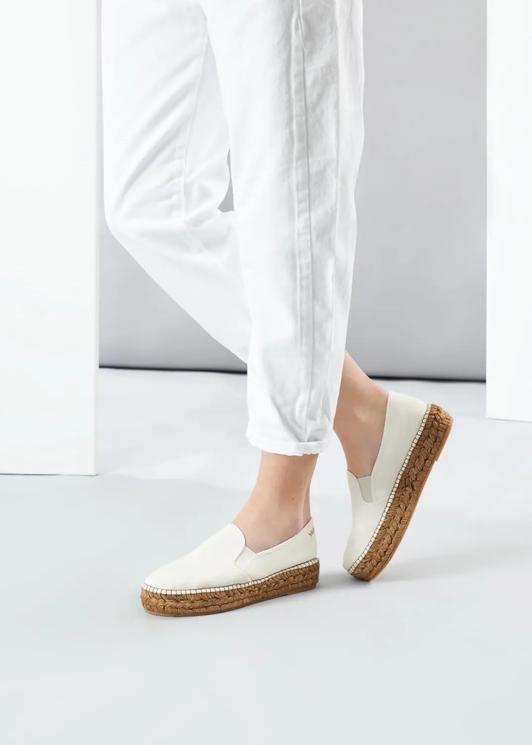 Castell Canvas Espadrille, Comfort and Style for Every Occasion, Size 6-11