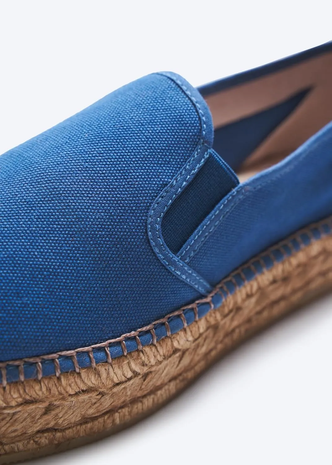 Castell Canvas Espadrille, Comfort and Style for Every Occasion, Size 6-11