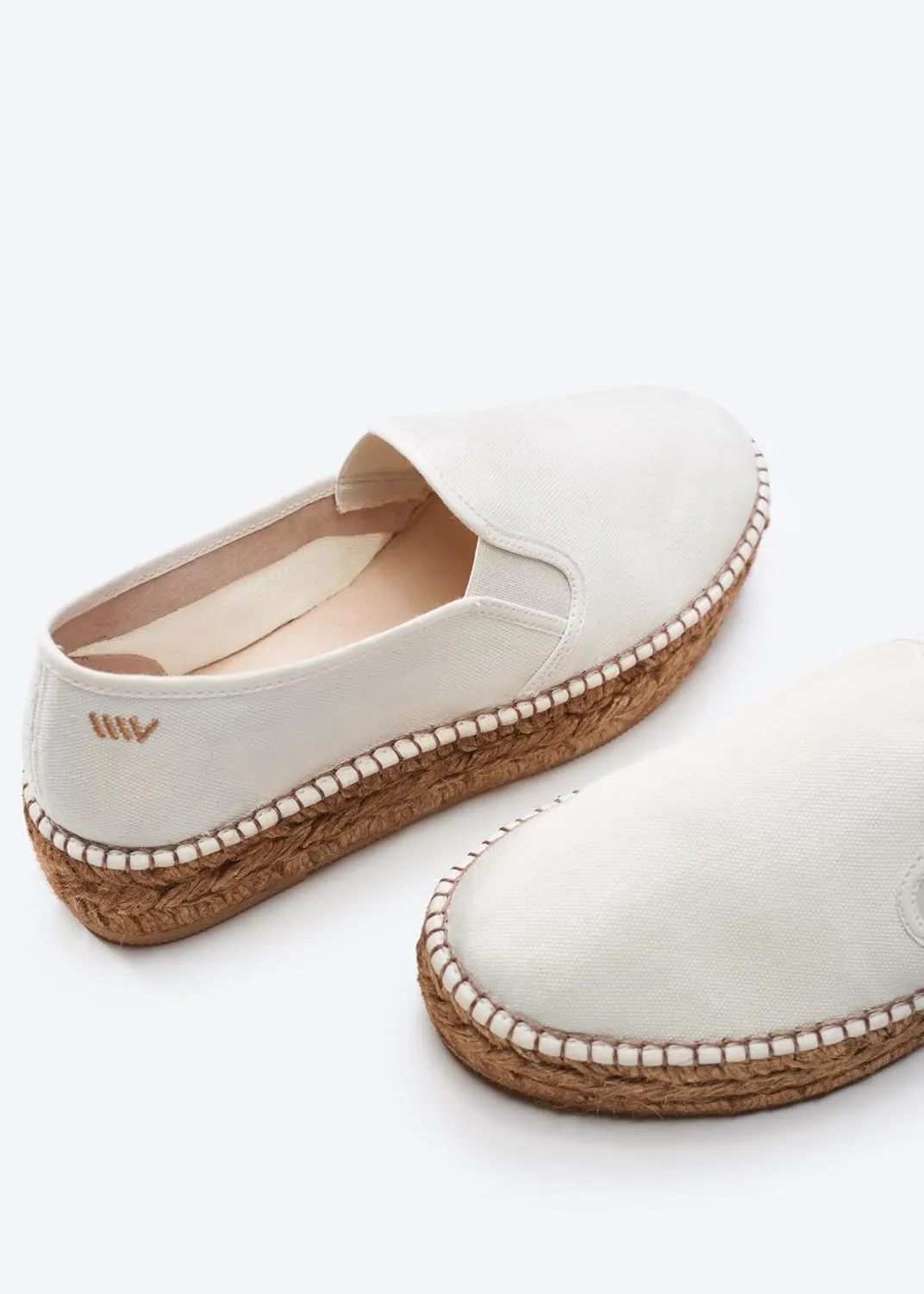 Castell Canvas Espadrille, Comfort and Style for Every Occasion, Size 6-11
