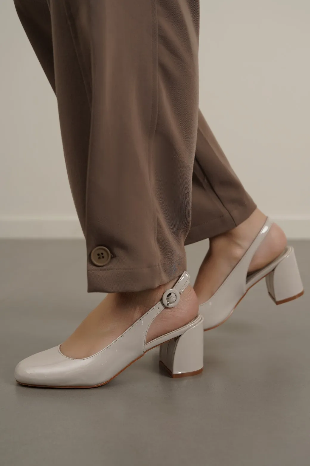 COMFY HEELED PUMPS