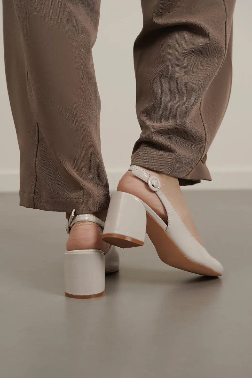 COMFY HEELED PUMPS