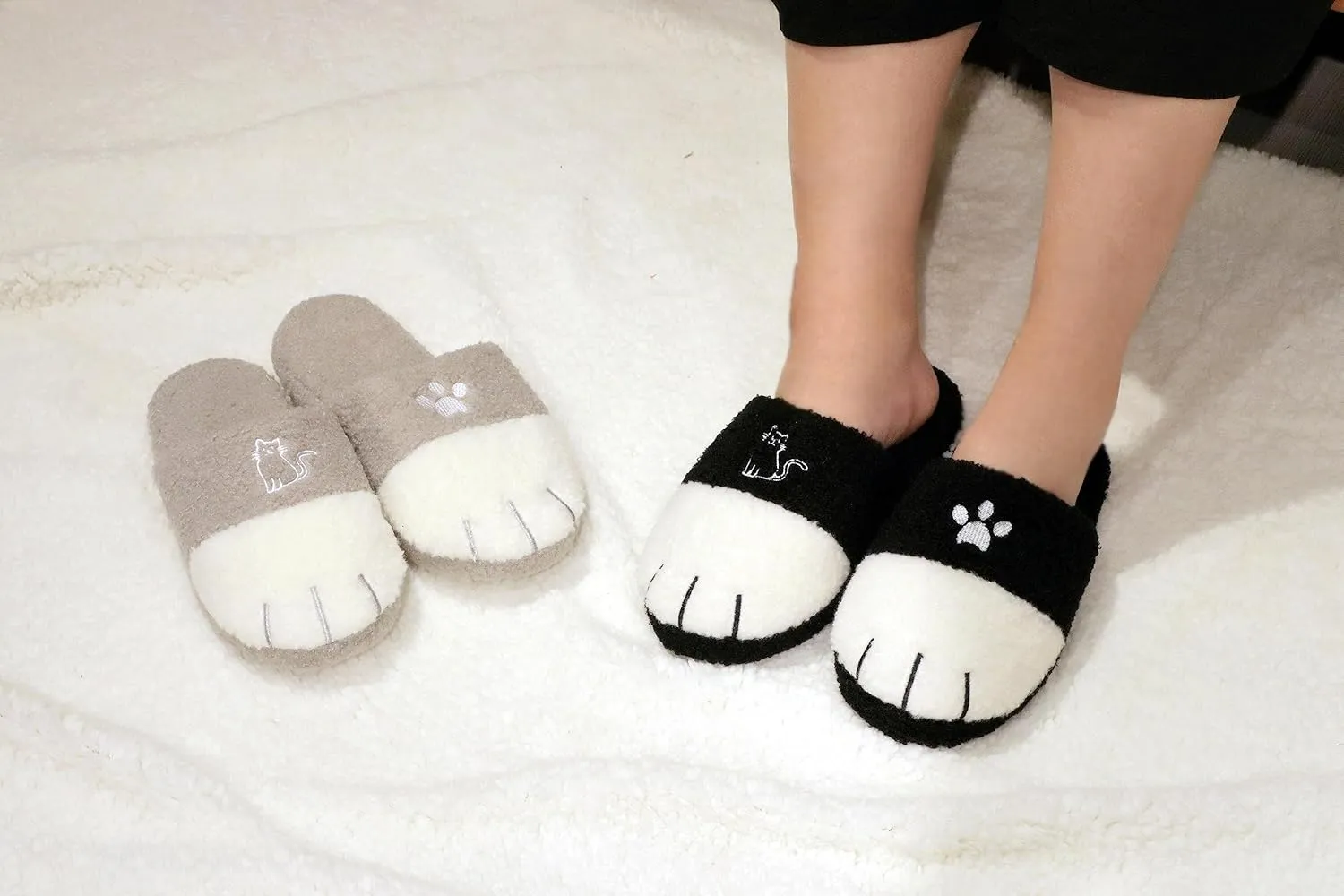 Cute Cat Paw Animal Slippers Anti-Skid Memory Foam House Shoes Warm Fluffy Fuzzy Women Slippers Christmas Halloween Gifts