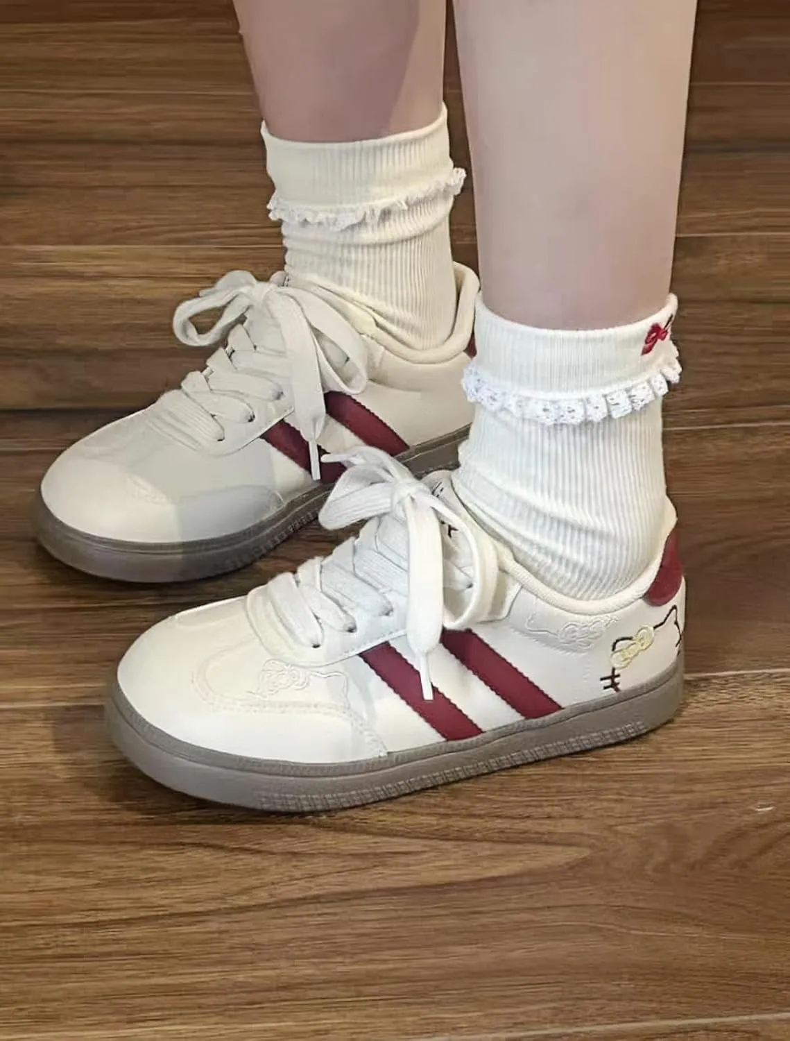Cute Platform Chunky Cat Aesthetic Shoes Low Top Lace up Walking Sneakers for Women - Fashion Kitten Breathable and Comfortable Trainers