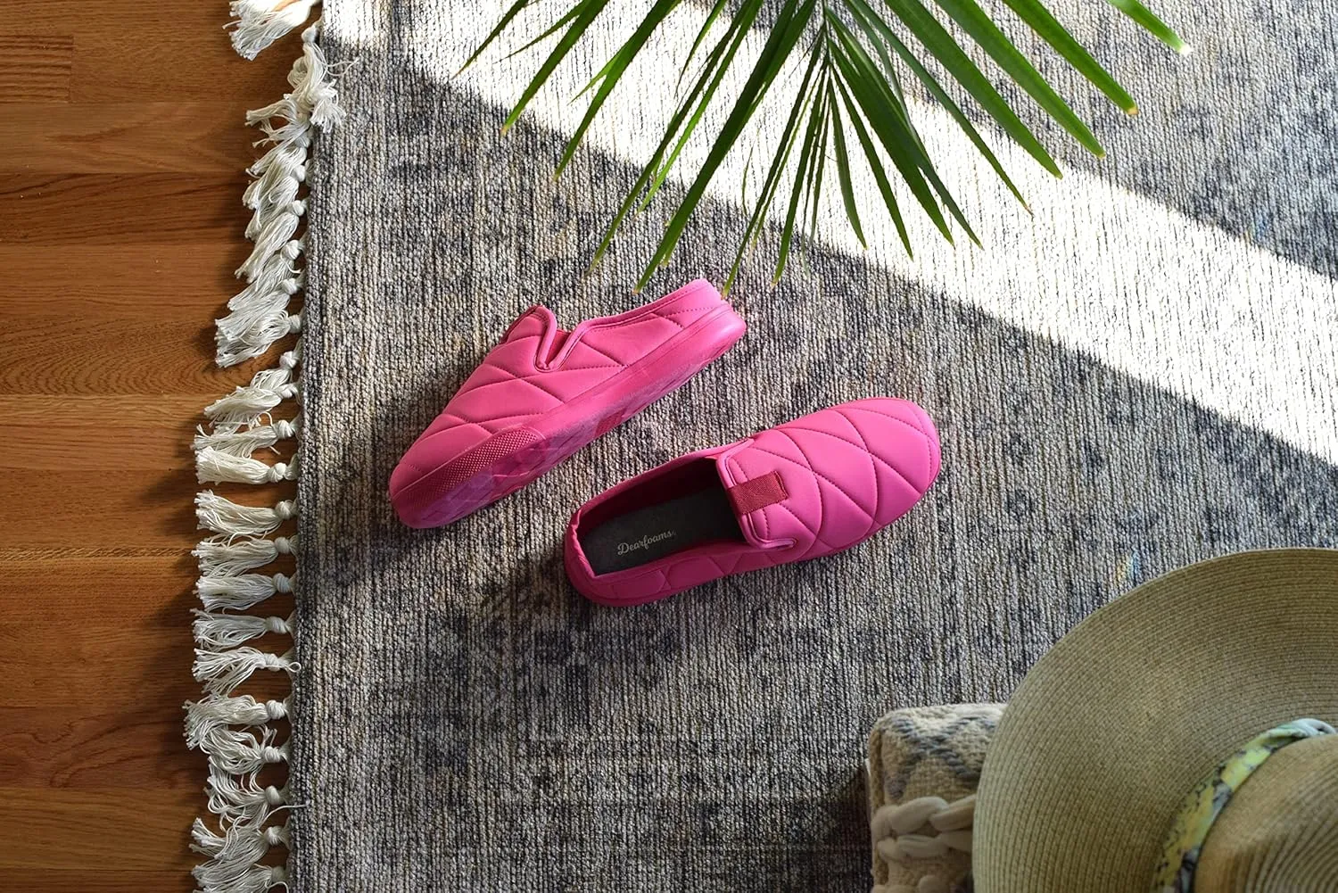 Dearfoams Women's Kali Water Resistant Lightweight Clog Slipper