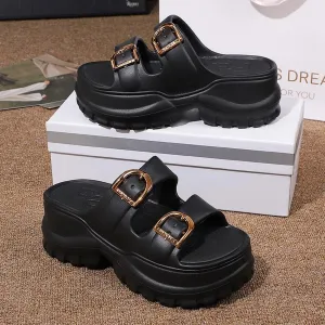 Dual strap comfy