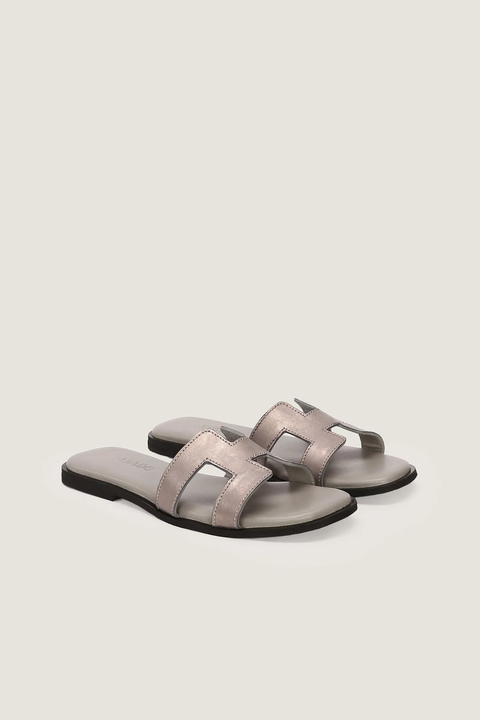 H Style Slipper
