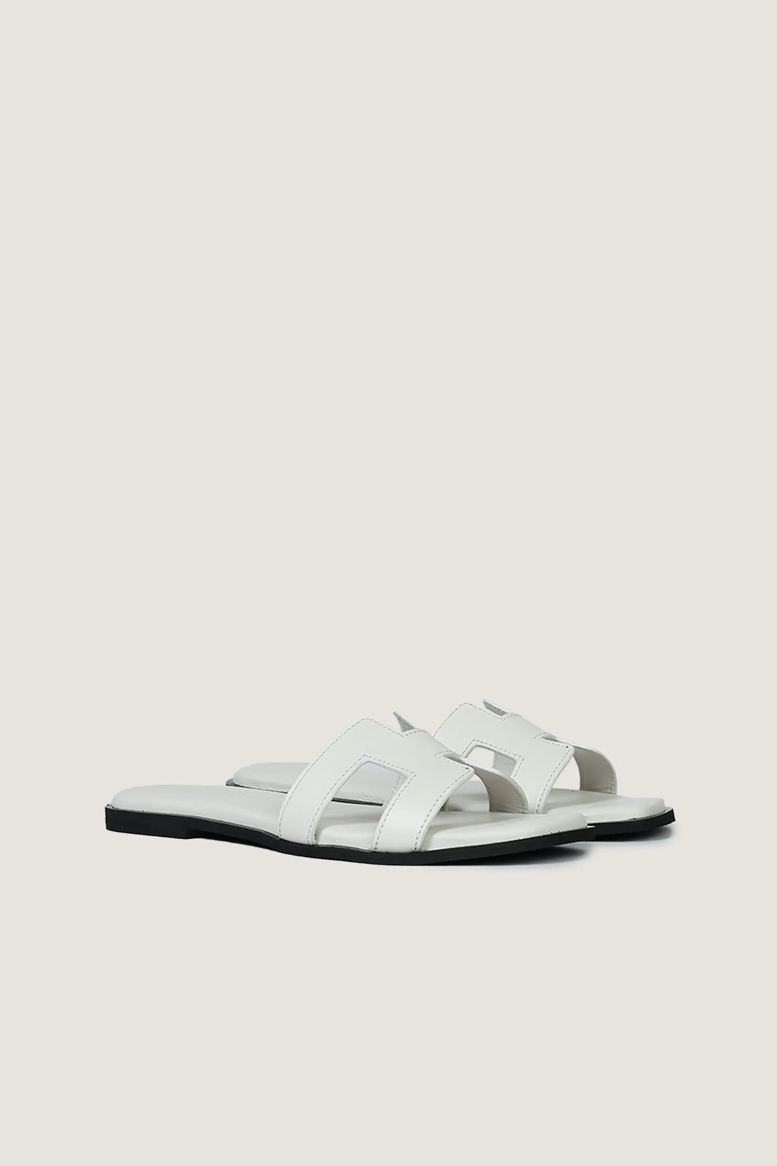 H Style Slipper