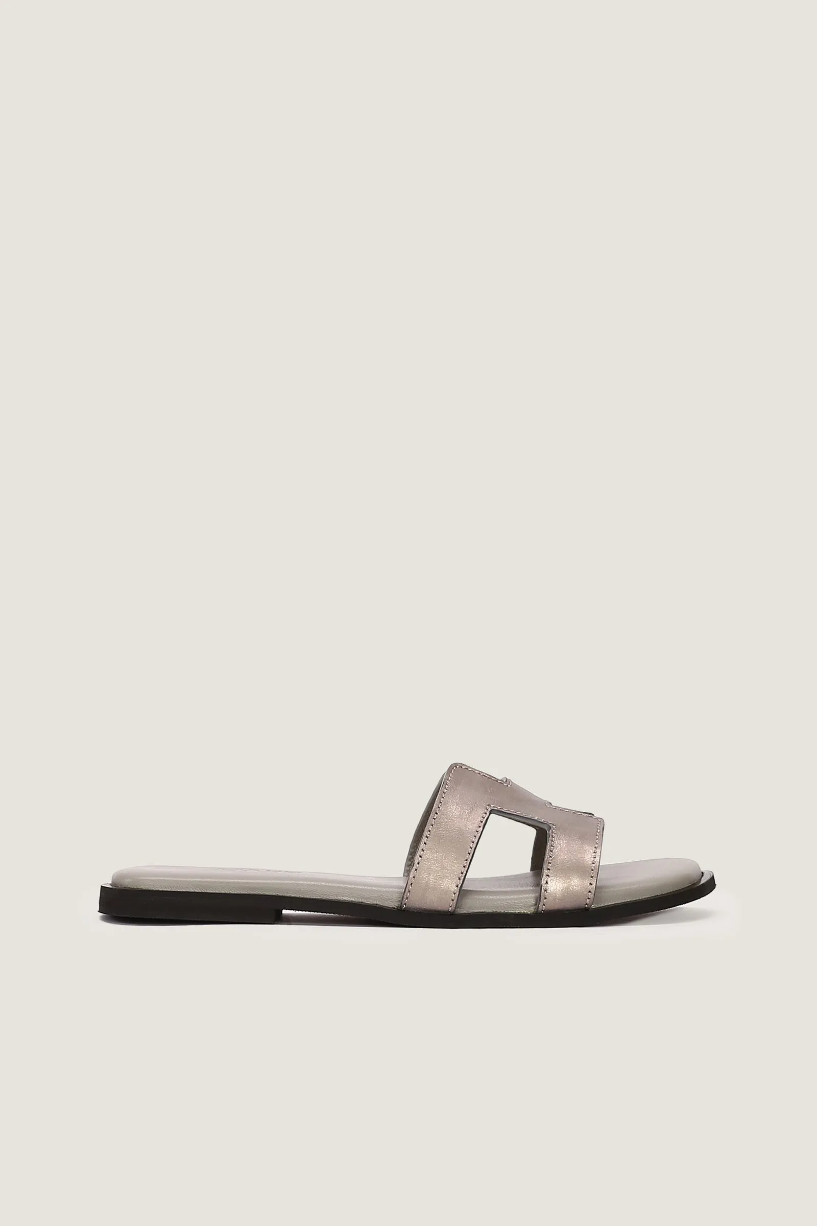 H Style Slipper