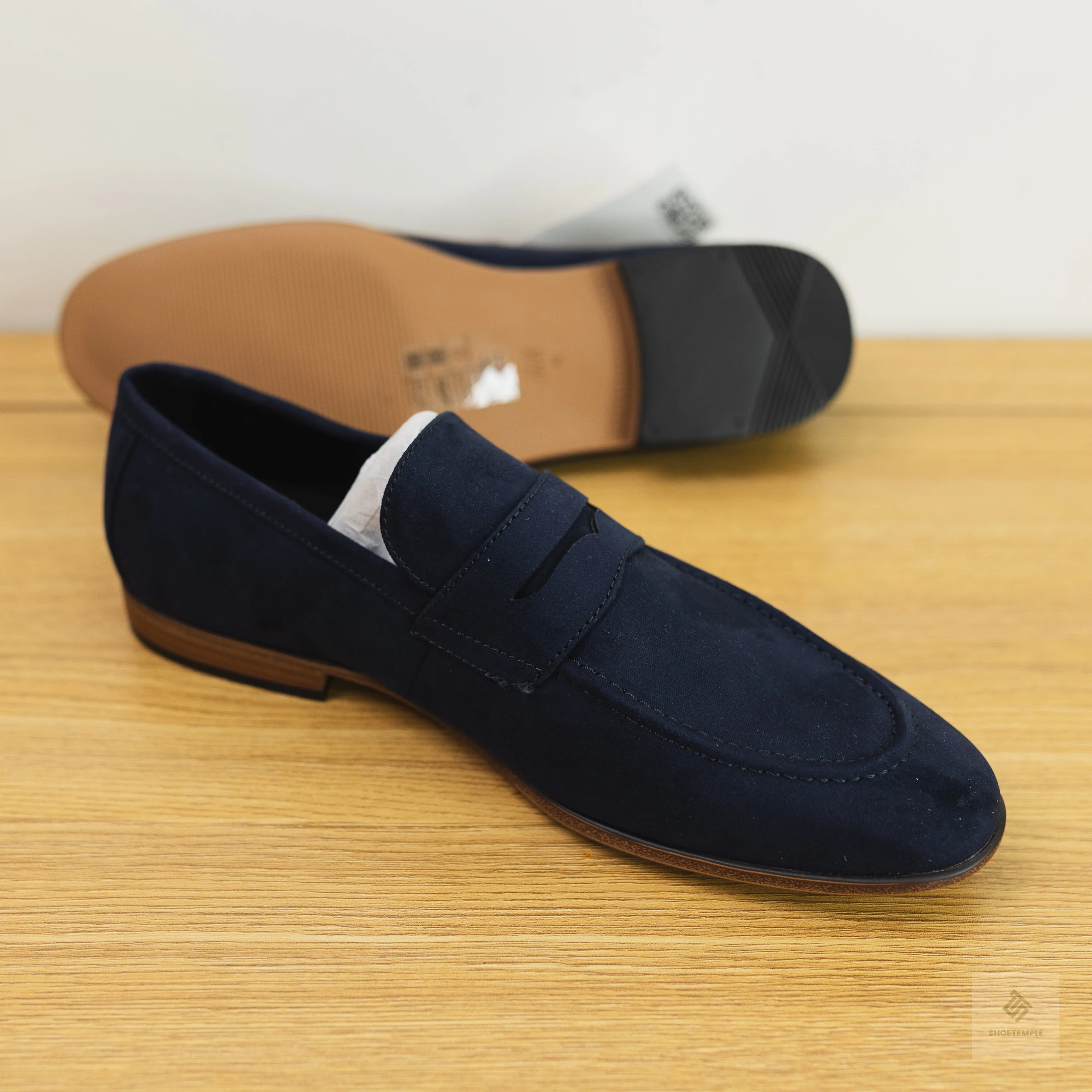 HNM Suede Penny Loafer