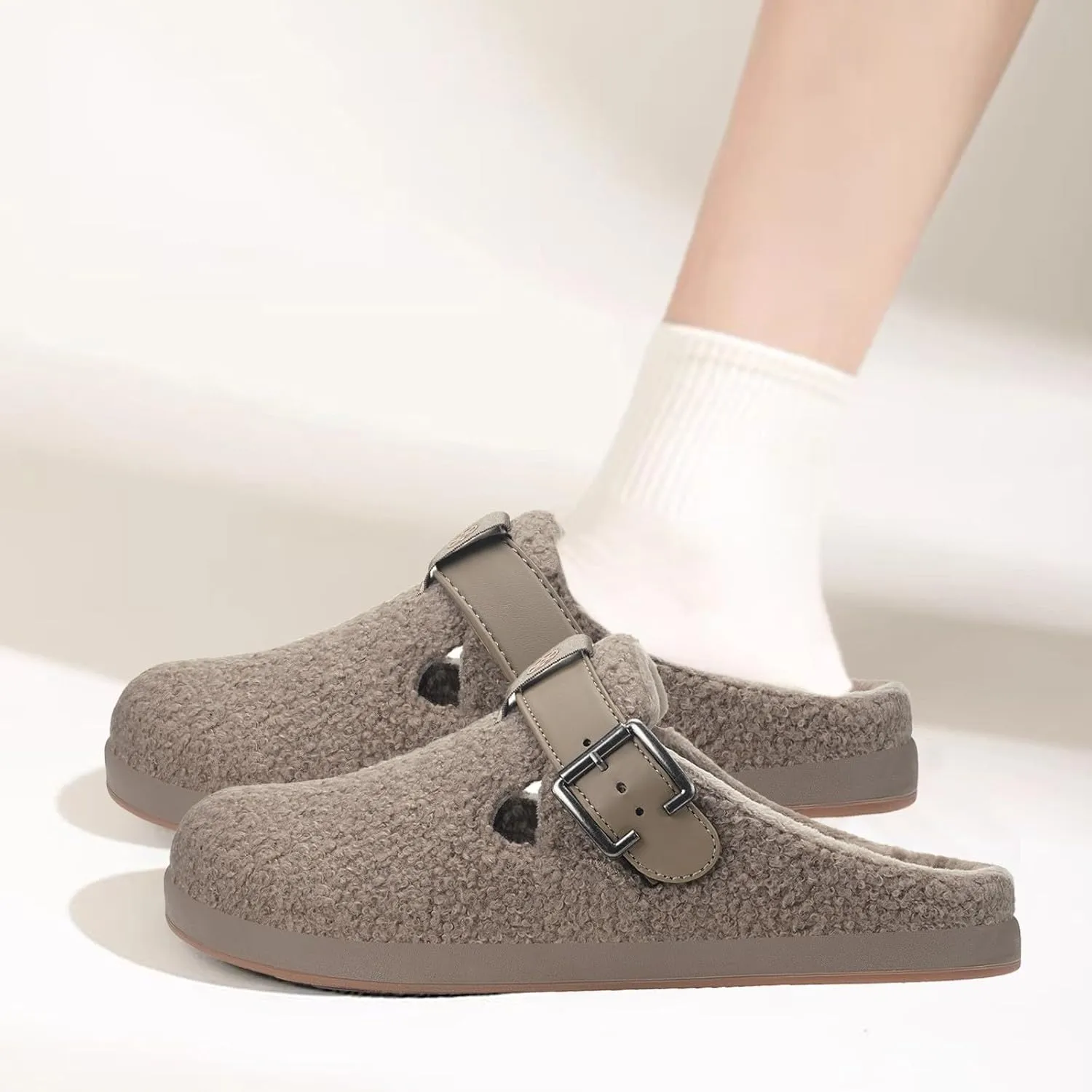 Hsyooes Women's Men's Fuzzy Slippers Orthotic Arch Support Fleece Lined House Slippers Comfy Winter Slip On Clogs for Plantar Fasciitis Indoor Outdoor with Adjustable Buckle