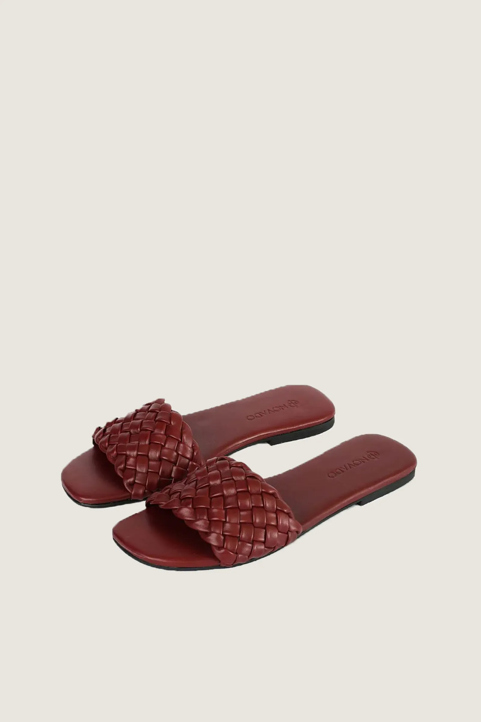 Iza Bella Slipper