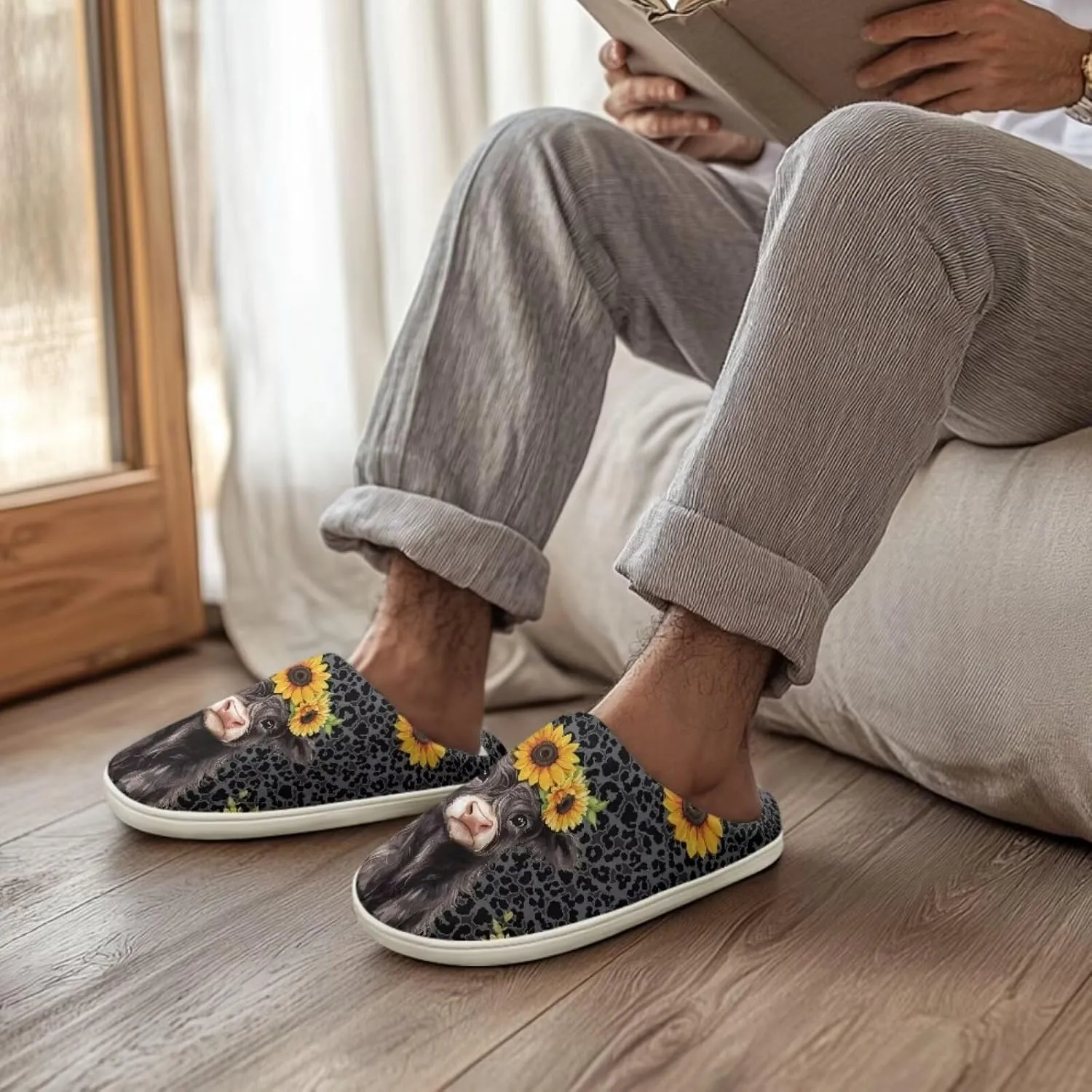 JoyLamoria Wild Tiger Stripe Print Memory Foam Fuzzy Slippers for Women,Womens slippers Platform EVA lightweight sole Warm Faux Fur Lined Suede house slippers for women