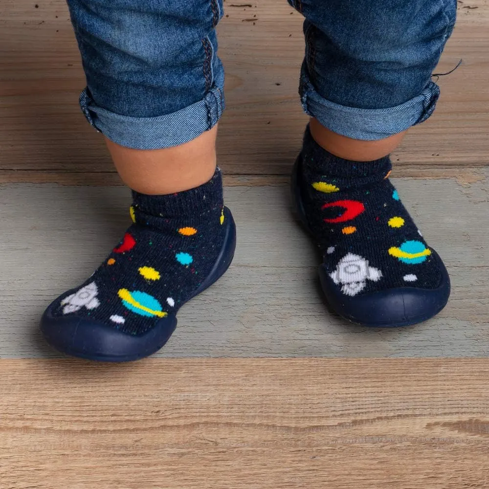 Komuello Toddler Boy Shoes, Premium Materials, Breathable, Washable, Non-Slip, Stay-On, Durable, Cotton Socks with Air Pocket Cushion for Indoor and Outdoor - BPA Free Toddler Shoes for Boys