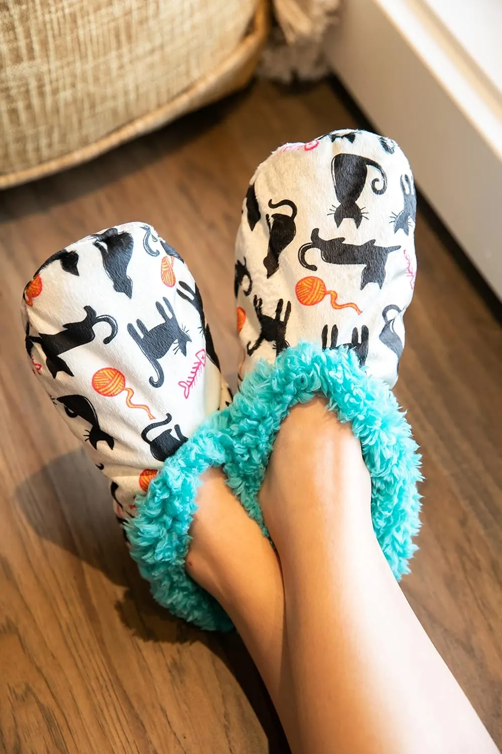 Lazy One Fuzzy Feet Slipper Socks for Women, Cute Fleece-Lined House Slippers, Cute Dog & Cat Design