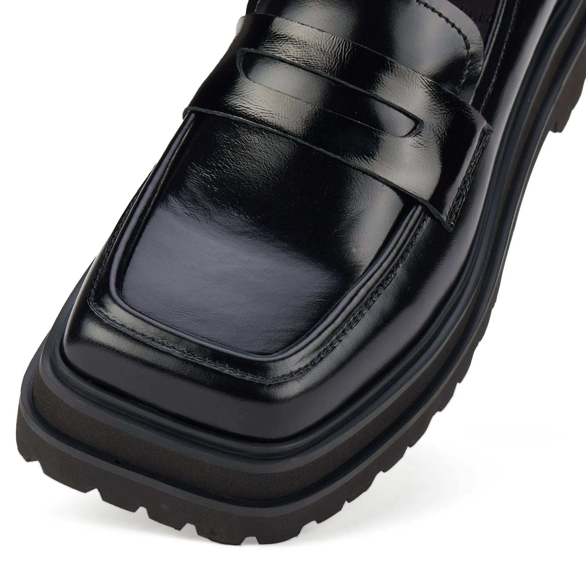 Loafer Step Square Toe Black Patent