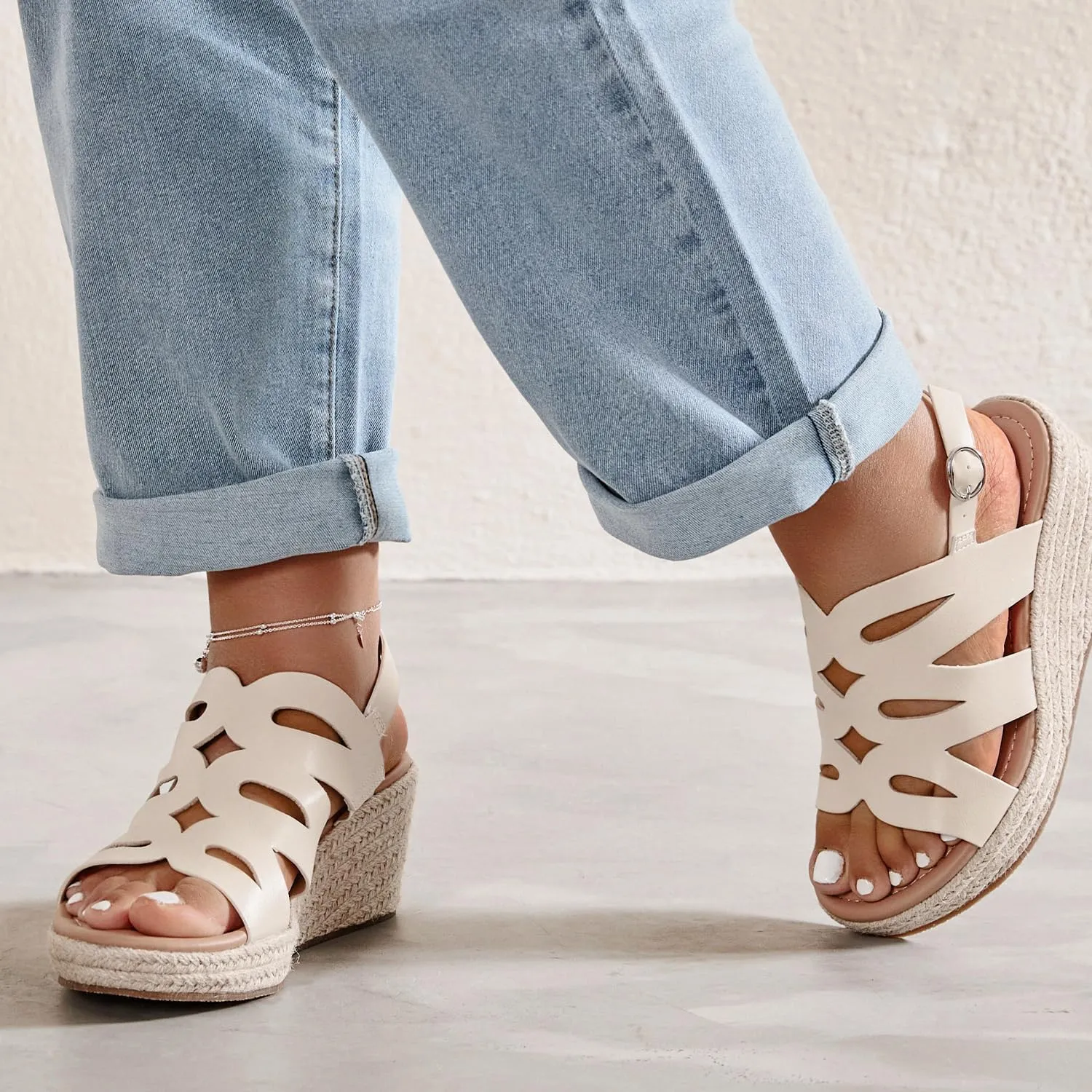 Luoika Women's Wide Width Wedge Sandals, Platform Espadrille Wedge Pump Heel Ankle Strap Open Toe Women's Sandals Concise Casual Summer Shoes.