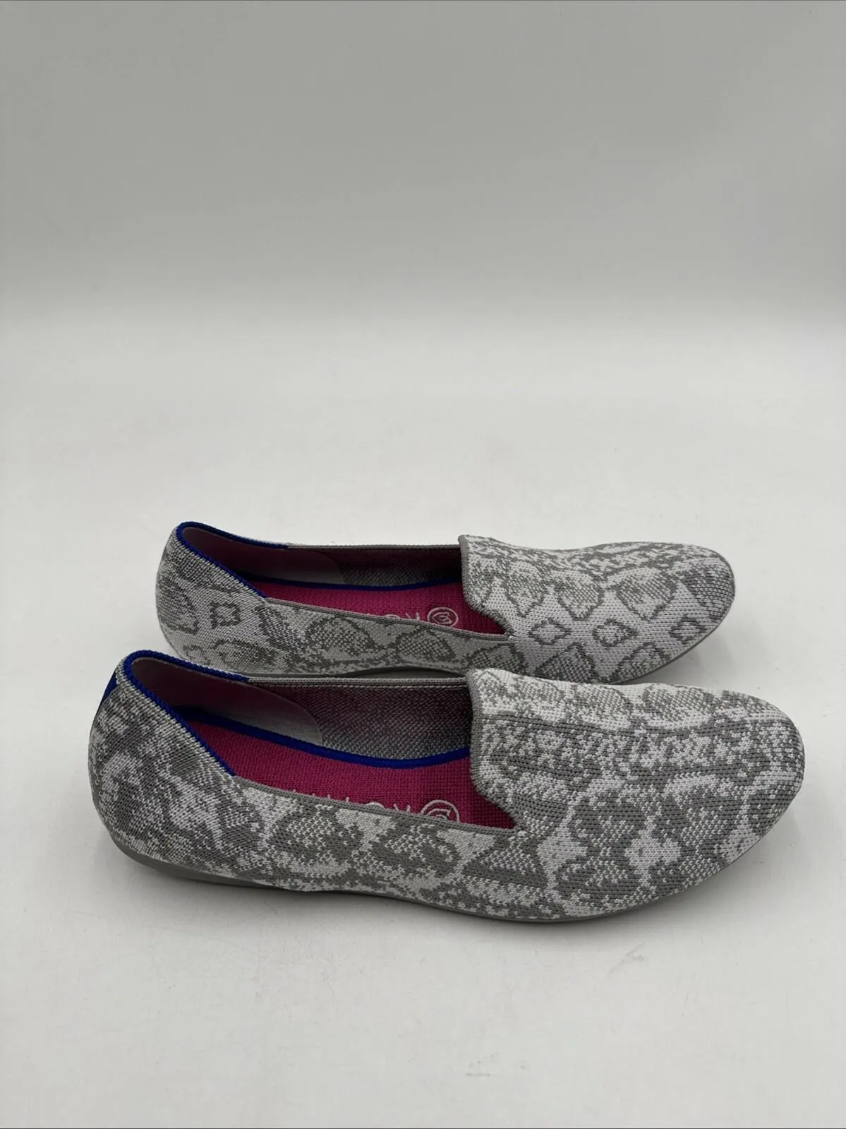 Rothy’s Loafer Flat Gray Python Print Knit Round Toe Flats Women’s Size 9 - Very Good