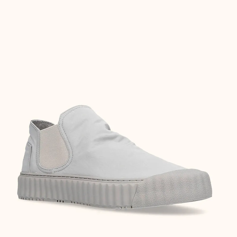 SLIP ON SNEAKERS GREY