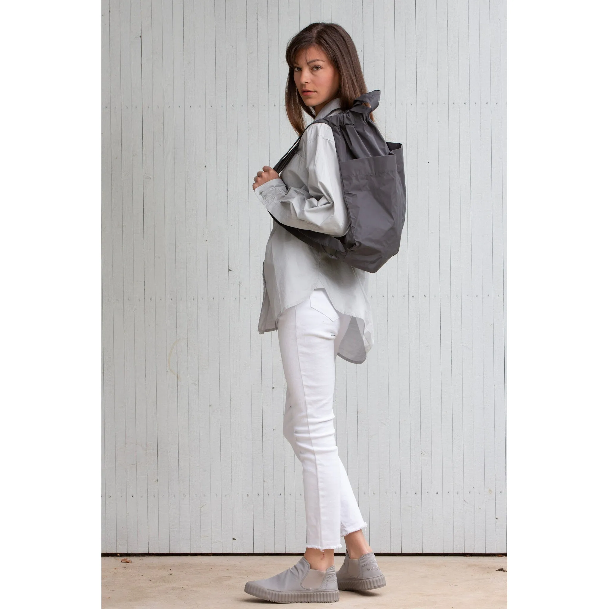SLIP ON SNEAKERS GREY