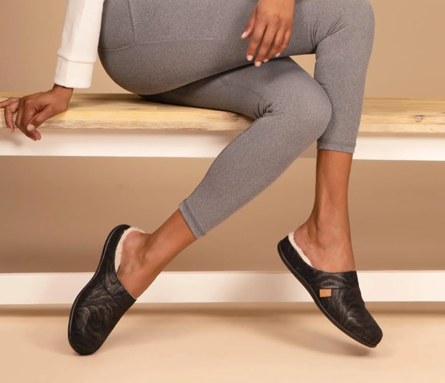 Strive Vienna Women's Supportive Slippers