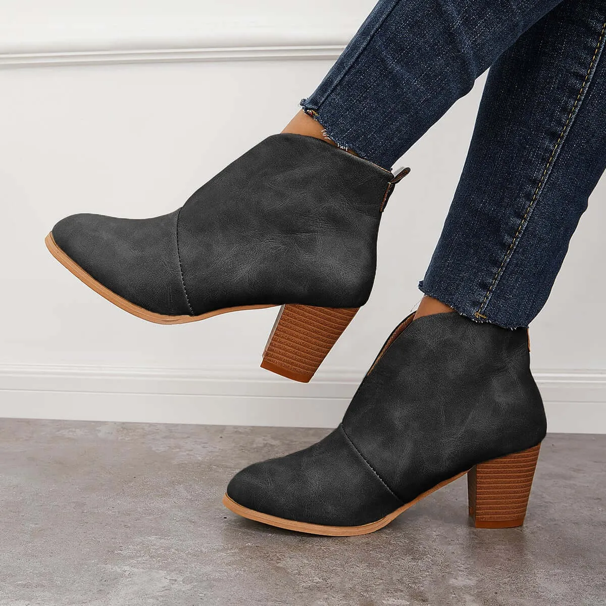 Supportive orthopedic Boots