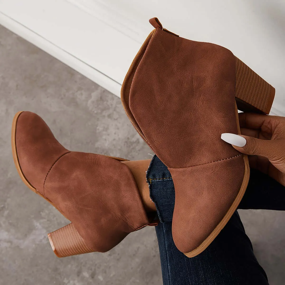 Supportive orthopedic Boots