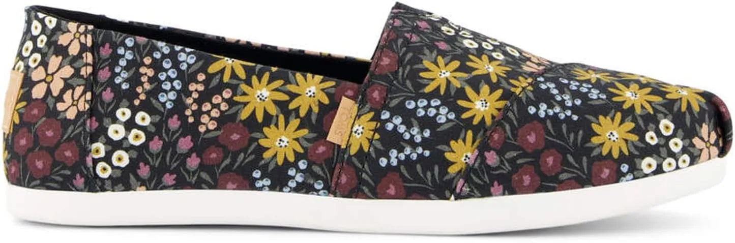 TOMS Women's, Alpargata Crochet Slip-On