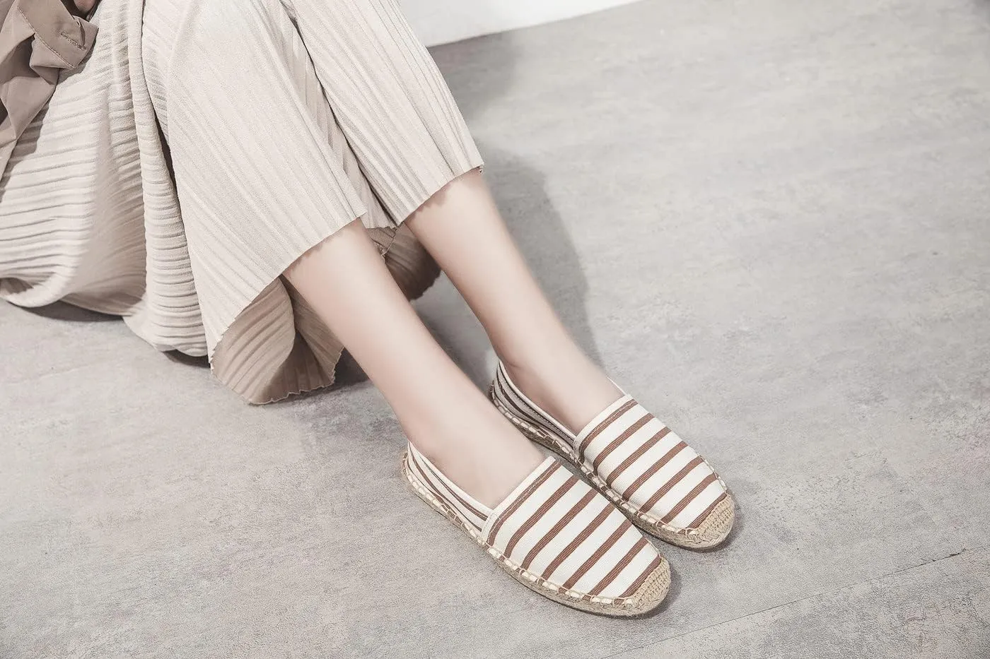 U-lite Women's Espadrilles Slip on Sneakers Womens Canvas Slip on Flats Fashion Canvas Sneakers for Women Loafers Casual Shoes