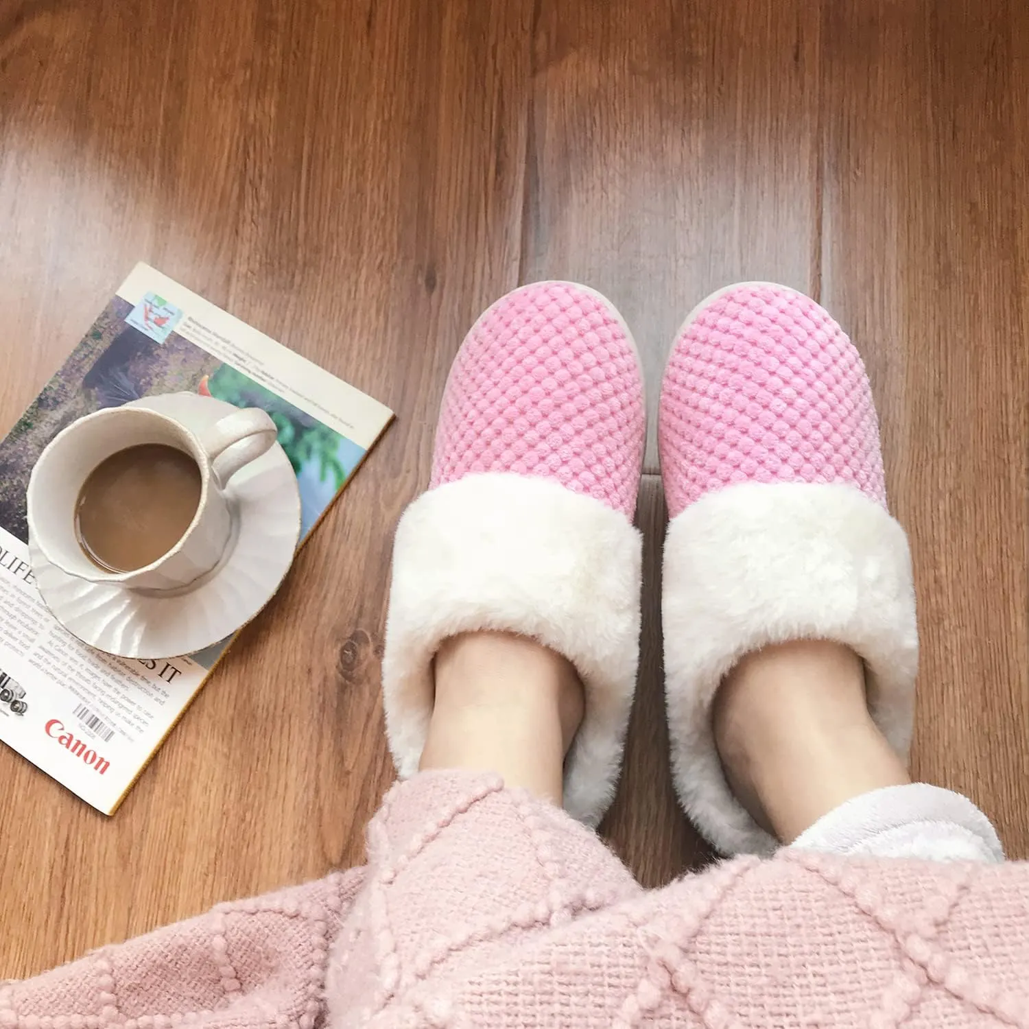 VONMAY Women's Slip on Fuzzy House Slippers Comfy Coral Velvet, Plush Faux Fur Soft Bedroom Shoes with Memory Foam