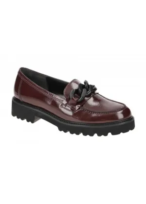 Women's Chain Loafer In Bordeaux