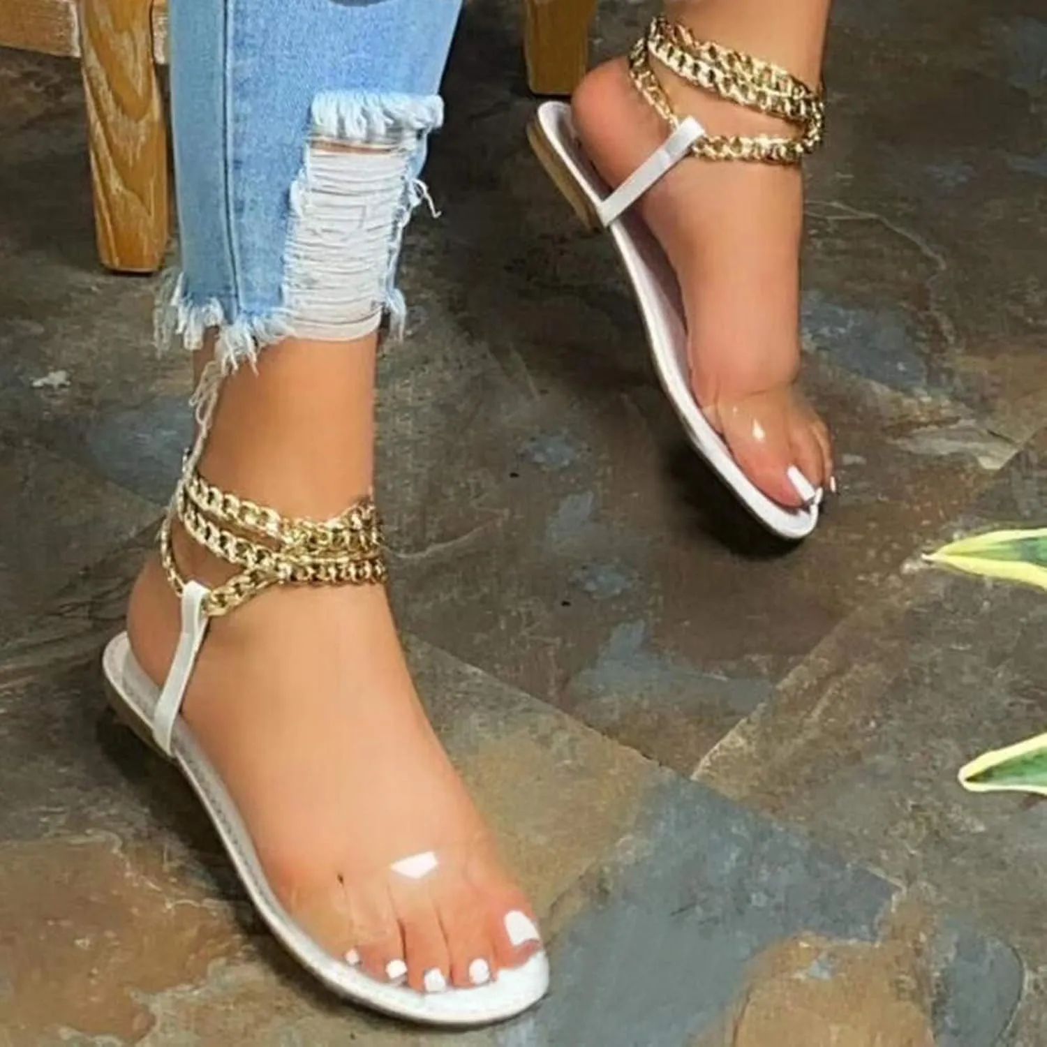 Women's Clear Strap Flat Sandals Gold Chain Ankle Strap Flip Flops Wide Open Toe Studded Summer Causal Sandals for Women Indoor Outdoor