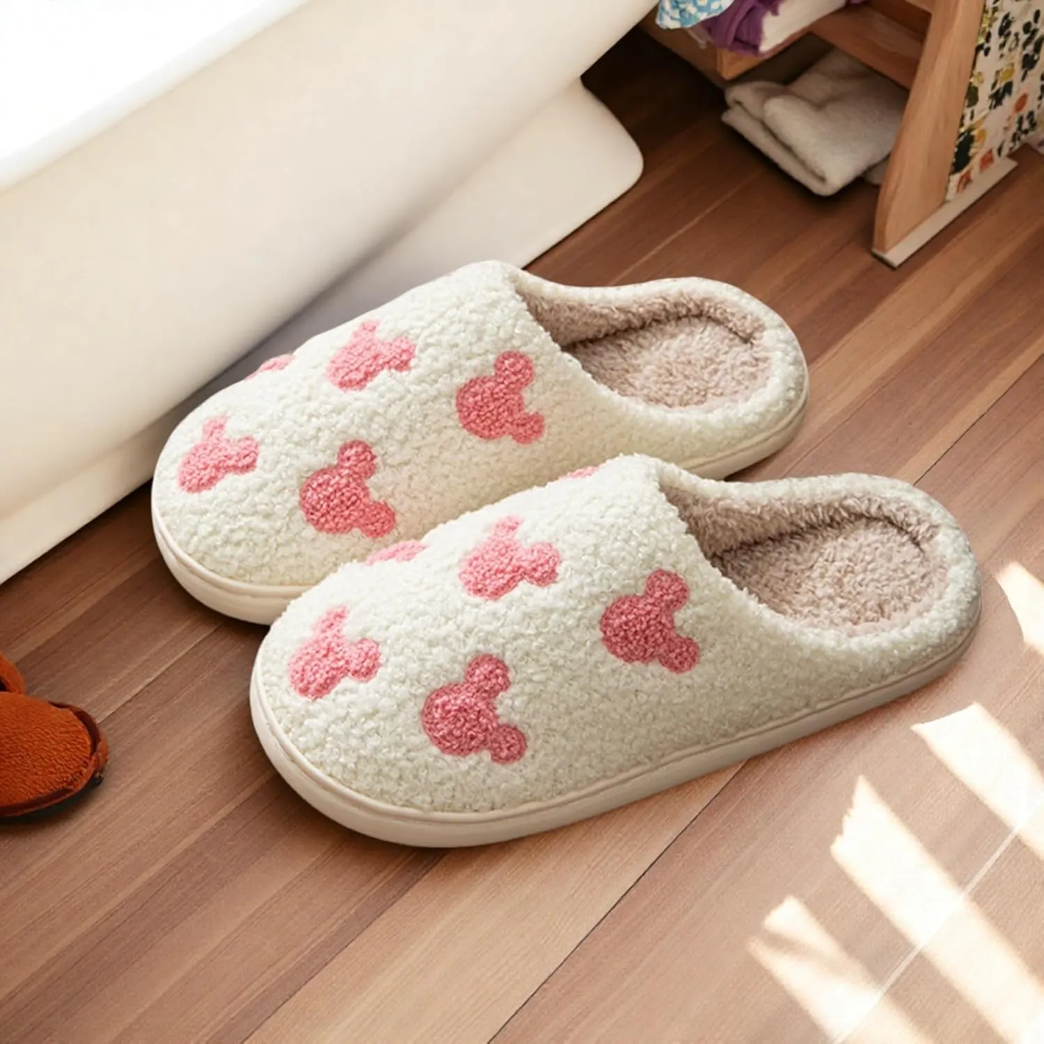 Womens Mens House Slippers Retro Comfy Warm Plush Slip on Fluffy Memory Foam Home Sippers for Winter Indoor Outdoor
