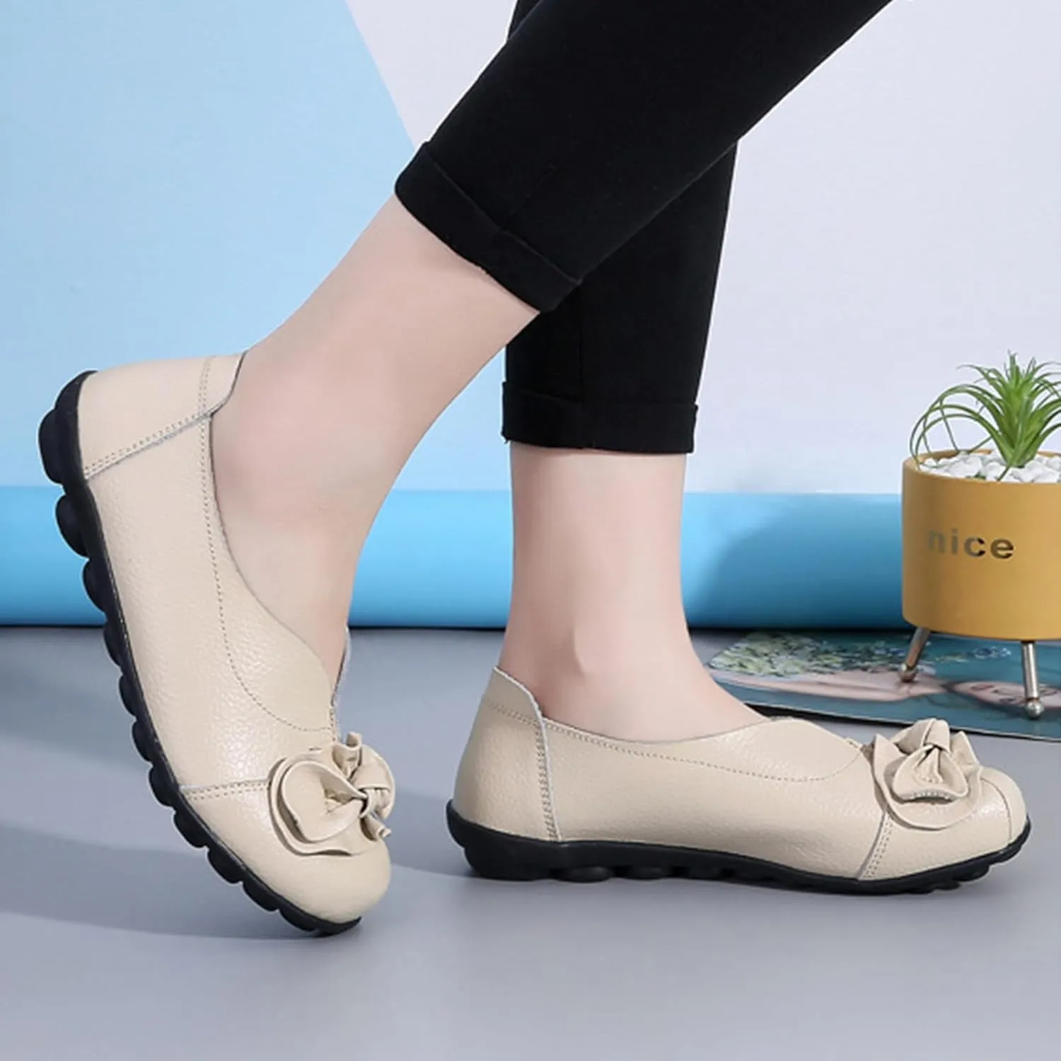 Women's Slip On Leather Loafers,Vintage Cute Handmade Bow Comfy Non-Slip Softsole Walking Casual Moccasins Dress Pumps